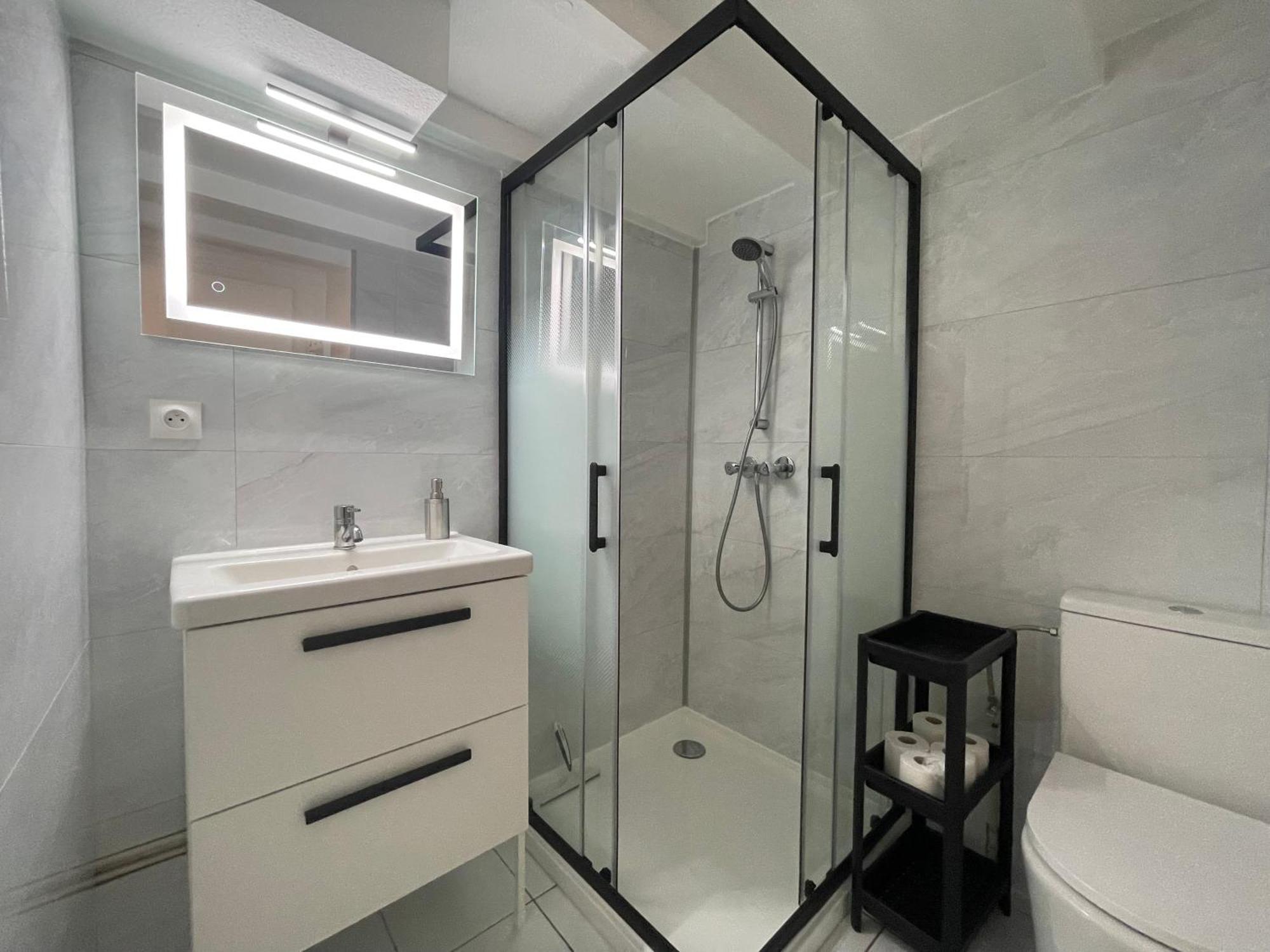Apartment Le Cosy' Moderne - Proche Musee D'art Moderne